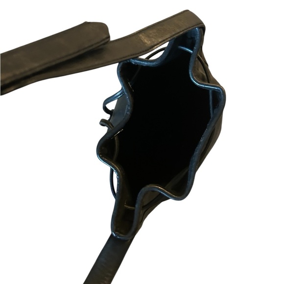 Anne Klein Black Leather Bucket Bag - Picture 9 of 10